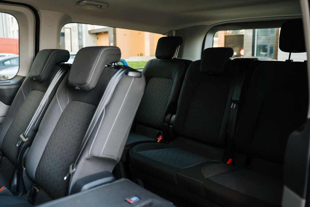 NAJNOWSZY 8-osobowy Ford Tourneo Custom L2 2025 r. wynajem