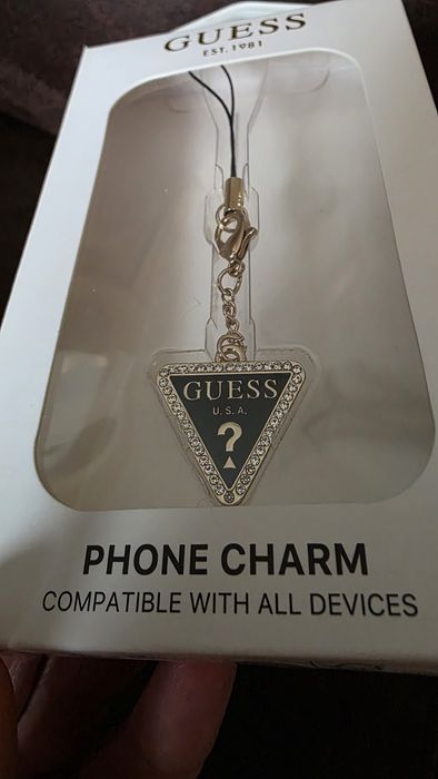 Guess zawieszka na telefon lub brelok do kluczy do torebki