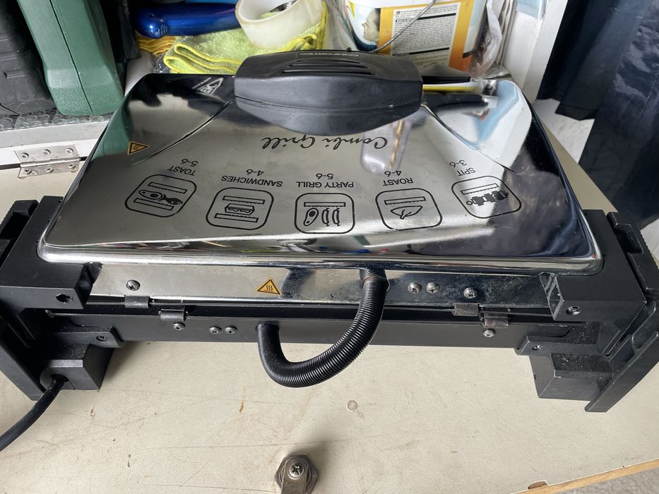 Sanduicheira e grill