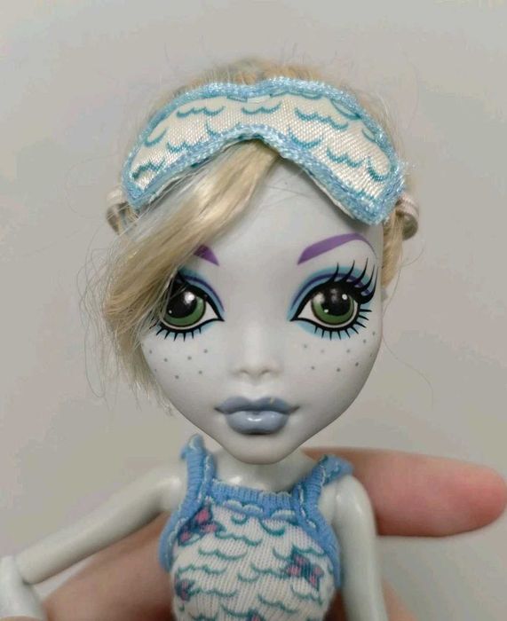 Monster High Lagoona Dead Tired монстер хай