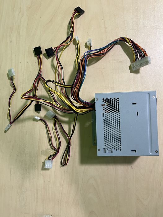 Компьютерный блок питання на 400W Great Wall ATX-400PX