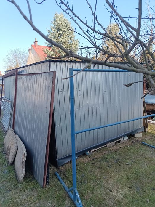 Garaż blaszany 3x5