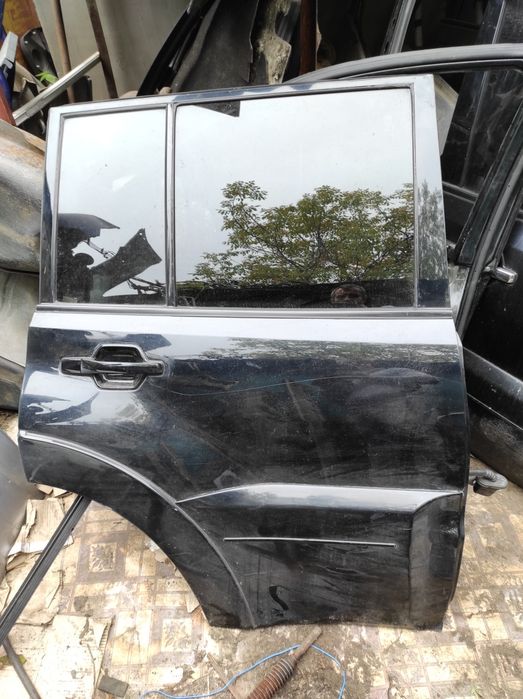 Разборка Паджеро Вагон запчасти Двери Pajero Wagon 3/4 3,0 3,2 3,8