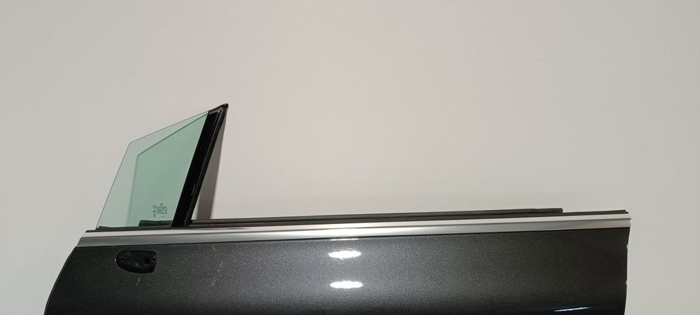 PORTA FRENTE ESQUERDA MERCEDES EQS 450+
