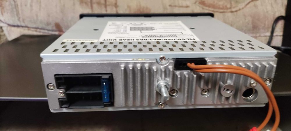 Radio 4x40W AUX / USB / SD / MMC / 2RCA - Sub MP3