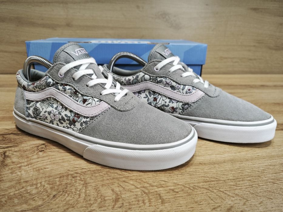 Zamszowe Trampki Vans Ward Floral Multi Grey – Rozmiar 37
