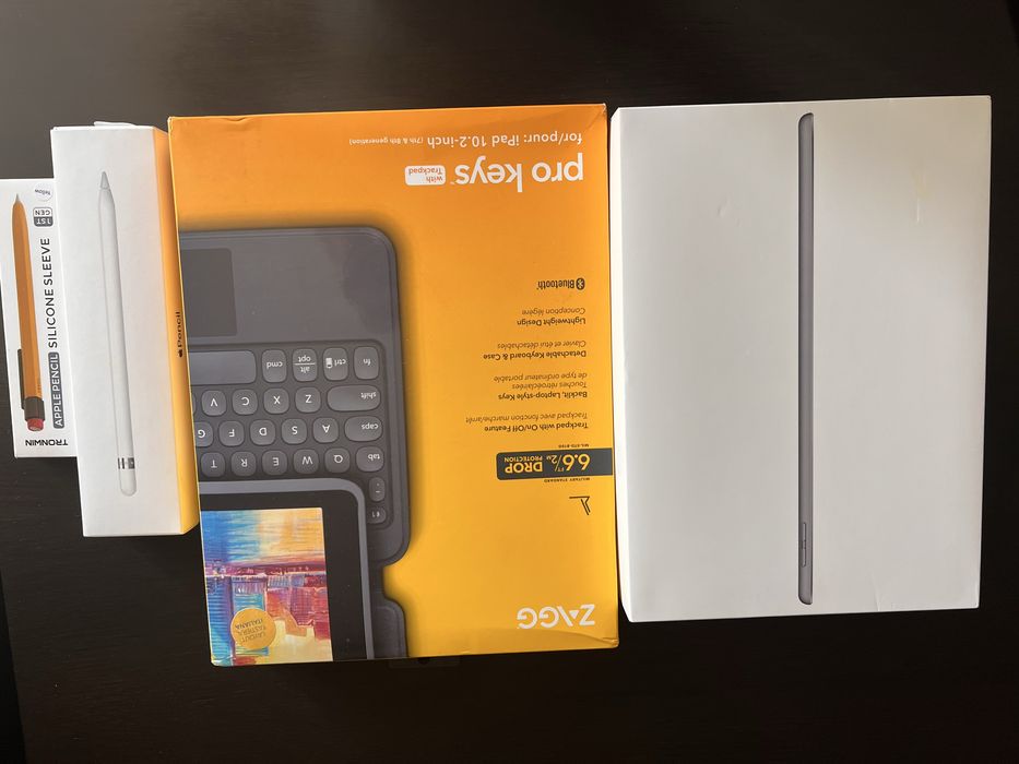 iPad 7 gen 128 gb com teclado, pencil e acessórios