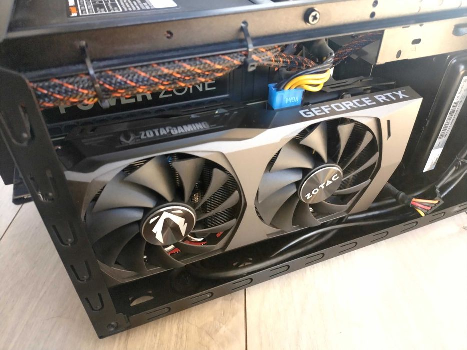 PC | Core i7 | RTX 3060 TI 8GB | SSD 500 GB | 16 GB RAM