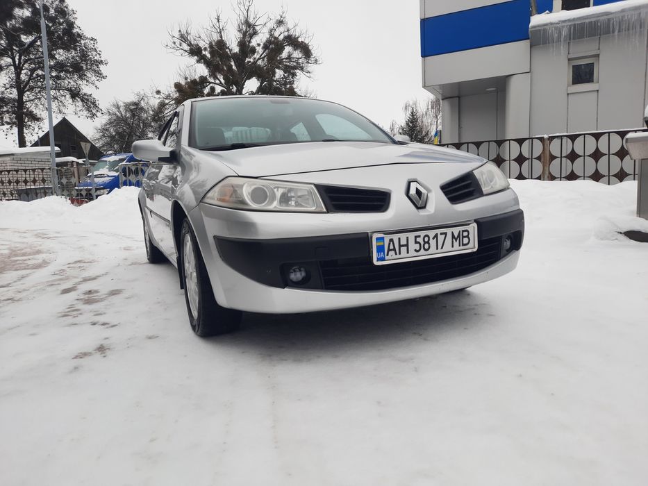 Продам  Автомобіль двигун 1.6МРІ