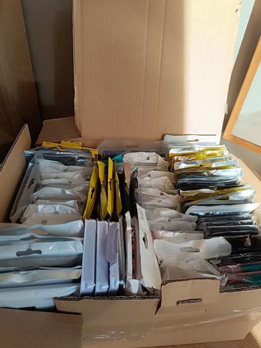 Paczka z etui 90 sztuk.