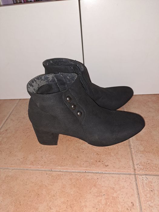 Botas pretas como novas 40