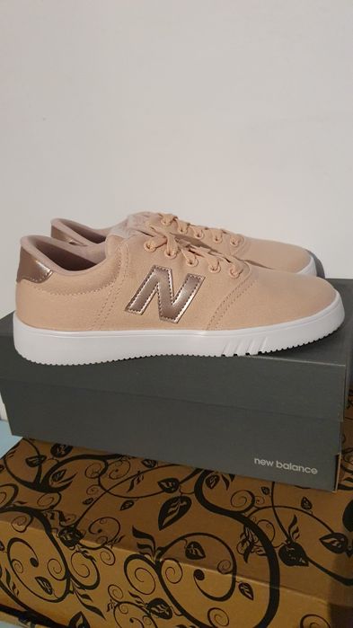 Sneakersy damskie sportowe New Balance rozmiar 37 / wkładka 23.5 cm