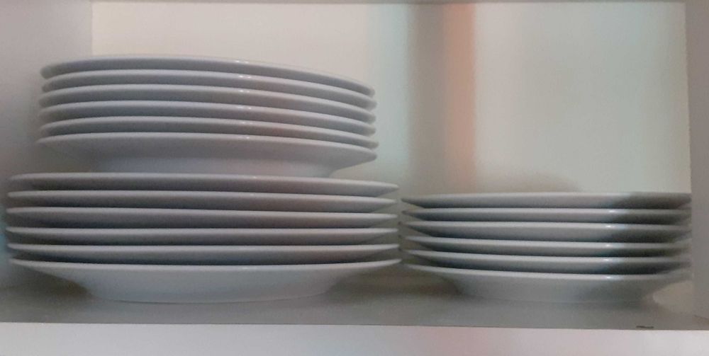 Loiças de cozinha - copos, xicaras, pratos, panelas431849720346071043