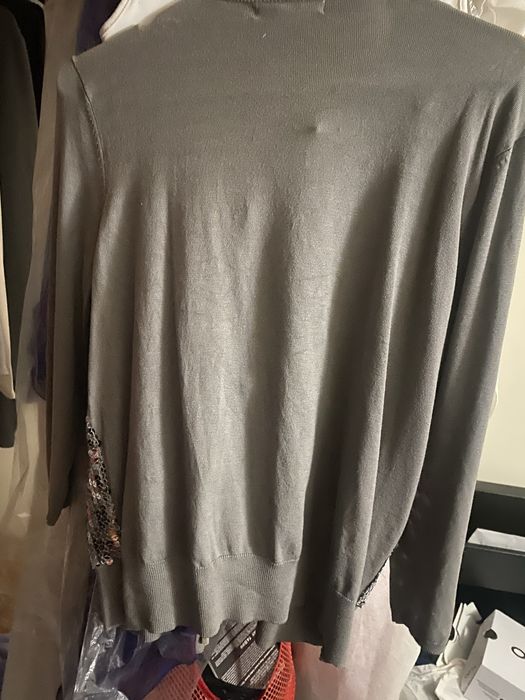 Casaco malha e lantejoulas