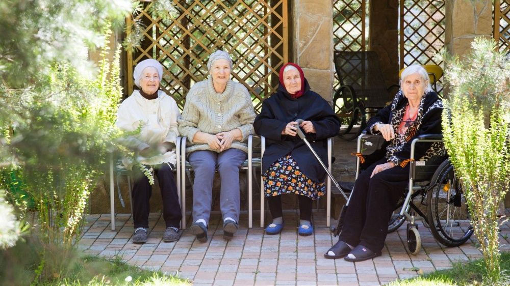 Пансионат для пожилых людей! Сиделка уход!