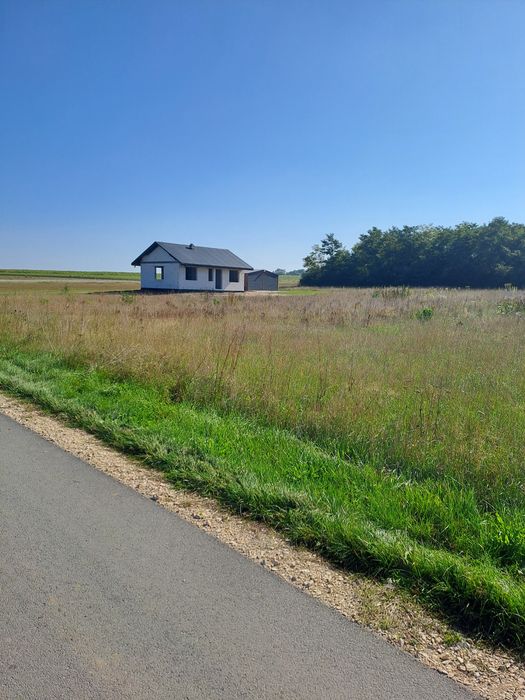 Ostatnie  Działki Budowlane WZ Busko Strożyska N.Korczyn Media Las Woda Gaz Prąd Inwestycja Okazja