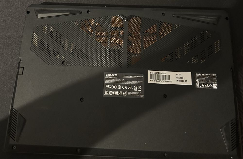 Gigabyte g5 KF 4060 32GB ram