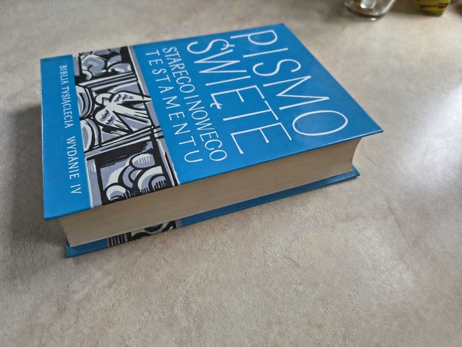 Pismo Święte Biblia Tysiąclecia IV wydanie 1984 duży format