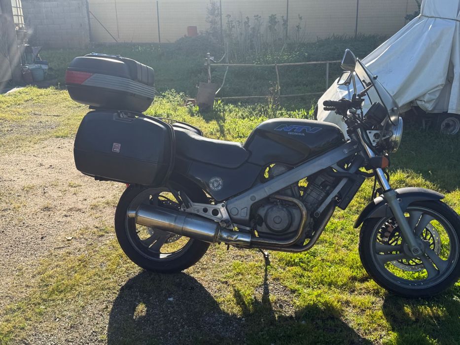 Moto honda ntv 650