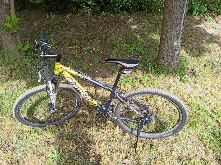 Sprzedam rower górski firmy Bianchi.