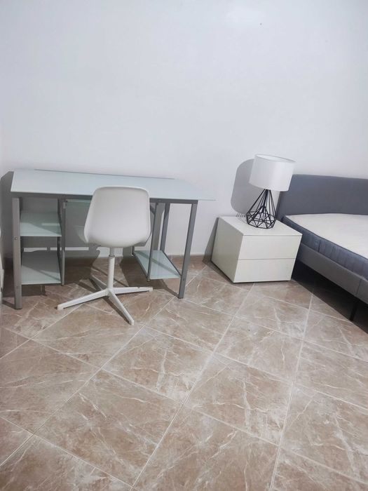 5 Quartos em Corroios