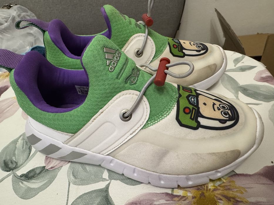 Кросівки Adidas 33 р.