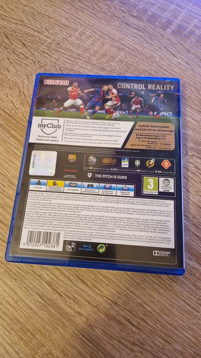 Gra Pro Evolutuon Soccer 2017