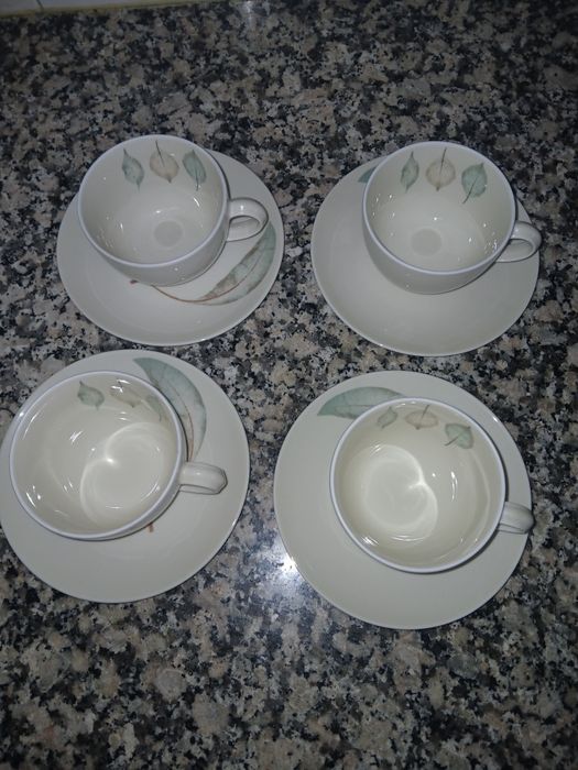 Teacups486203354209986560