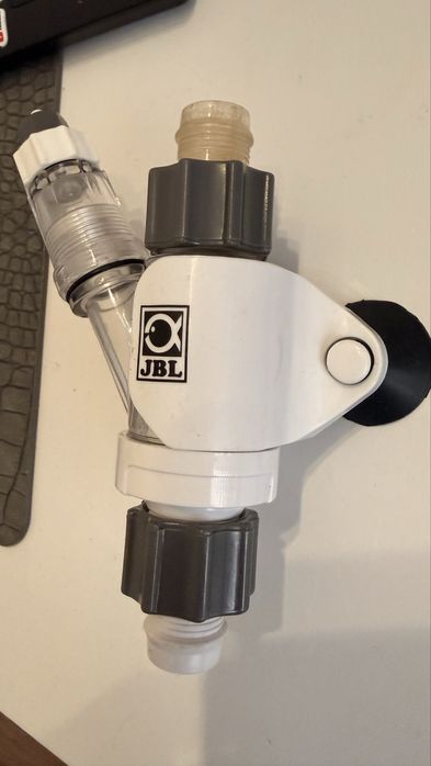 JBL ProFLora CO2 16/22 mm , Mało używany.