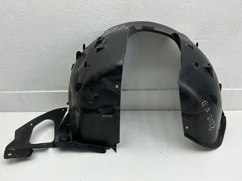 Cave Roda Frente Direita / Esquerda - Peugeot 208 I (2016)