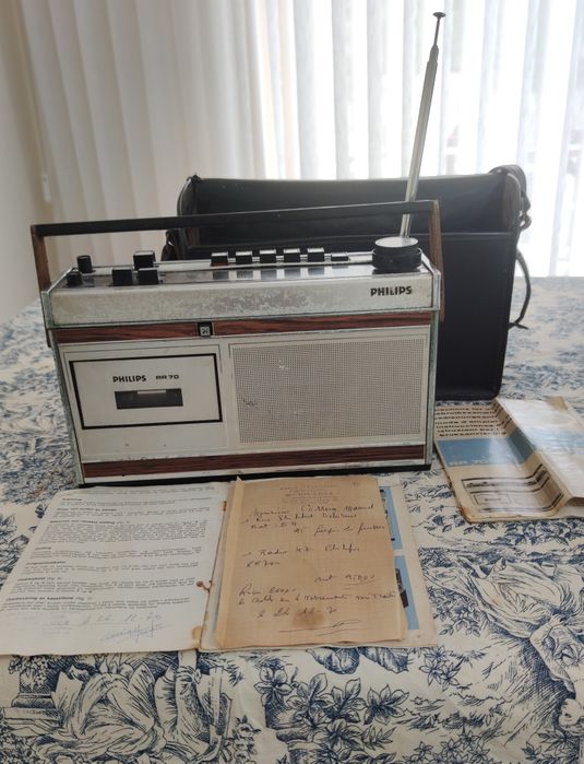 Rádio PHILIPS  RR 70 (1970)