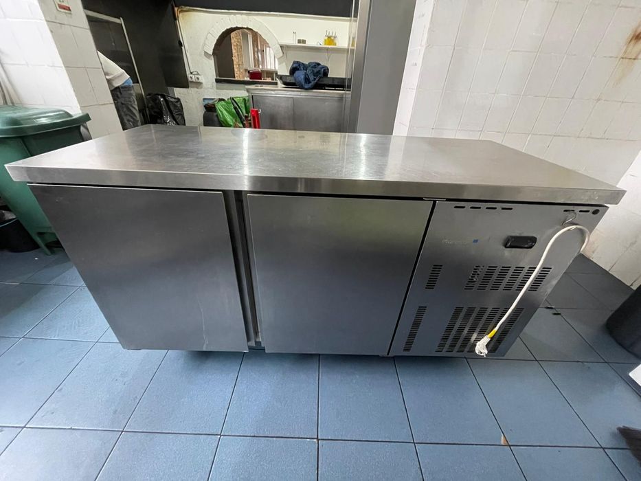 Vende-se recheio restaurante