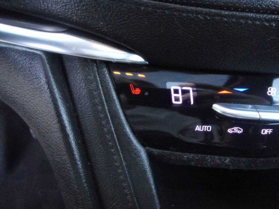 Cadillac XT5      2018