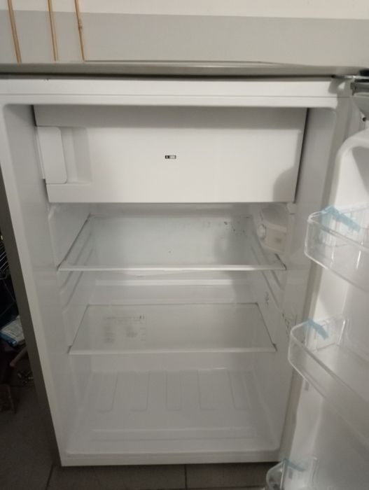 Lodówka wolnostojąca srebrna Candy