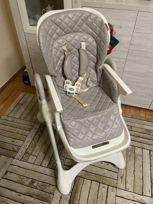 Крісло  для годування Carello Caramel