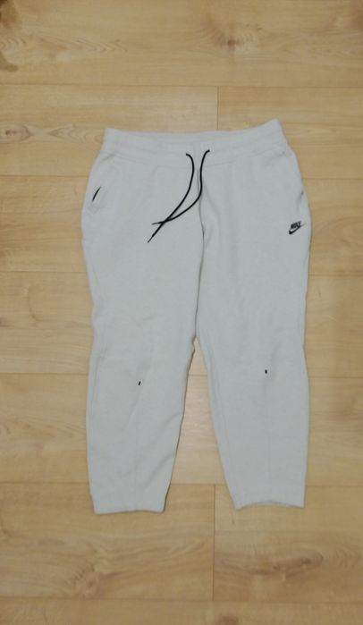 Damskie spodnie dresowe Nike Xl bezowe