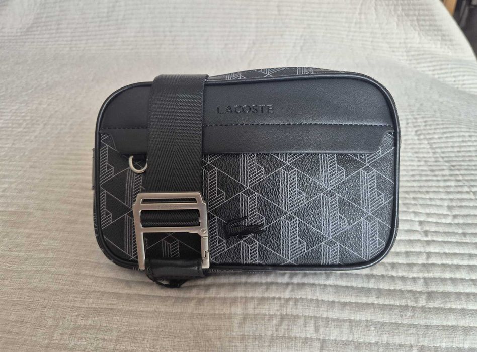 Bolsa de Cintura LACOSTE The Blend - Preta - nova