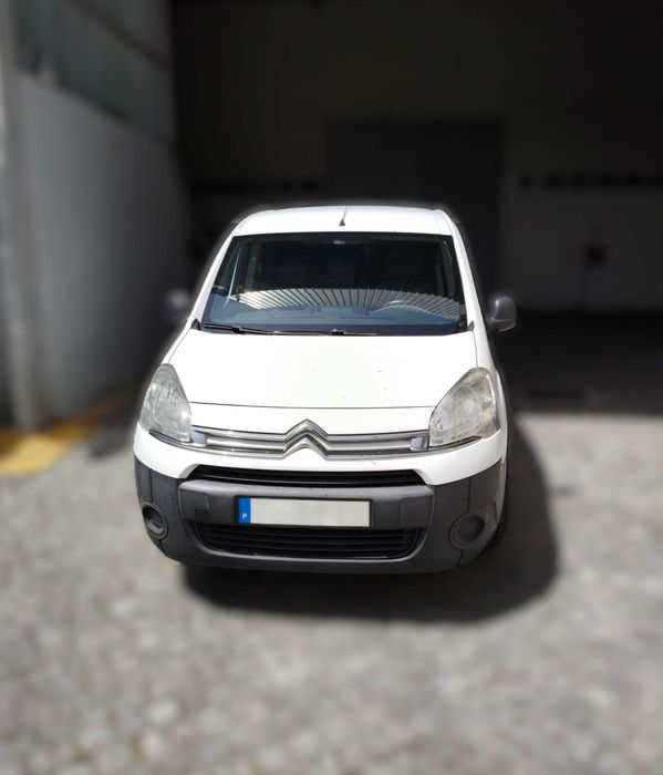 CITROÊN BERLINGO - 345.000 KM - 1600 C.C. - CAIXA PARA CARGA LONGA - ANO DE 2015