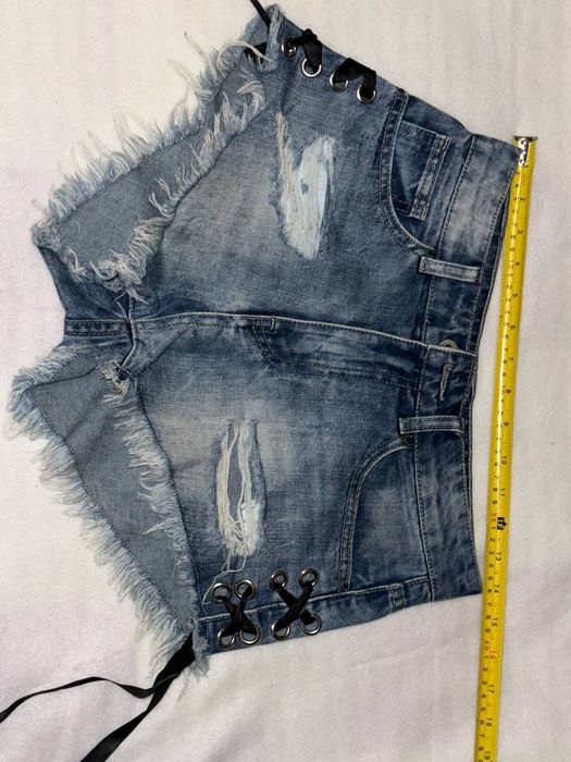 Джинсові шорти розмір S