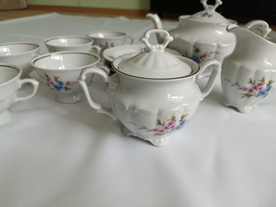 Porcela Wałbrzych serwis kawowy kompletny nieuszkodzony