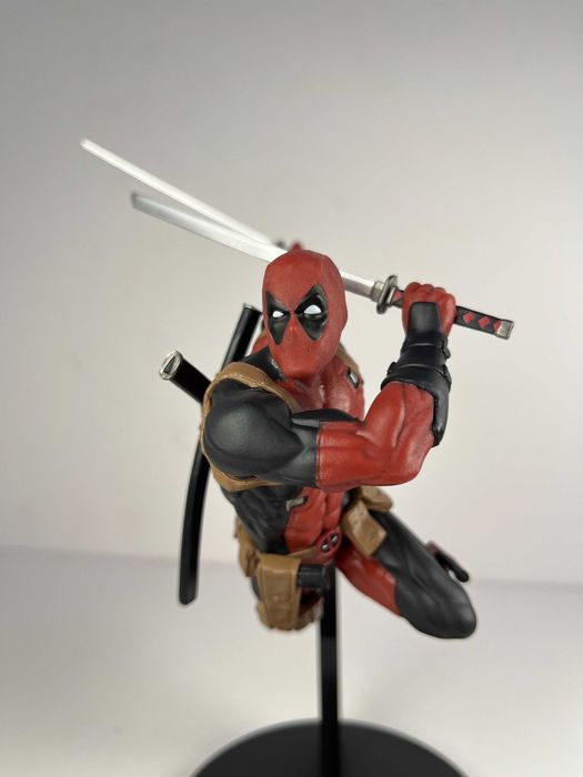 Фігурка Deadpool - Дедпул Marvel від Luminasta