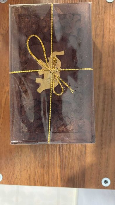 Чай в подарунковій коробці