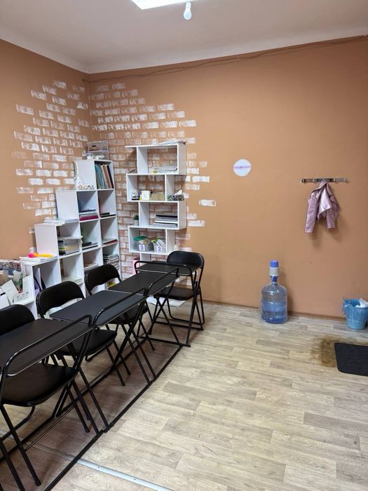 Сдаю в оренду 19 кв.м. на Кресі - View 2