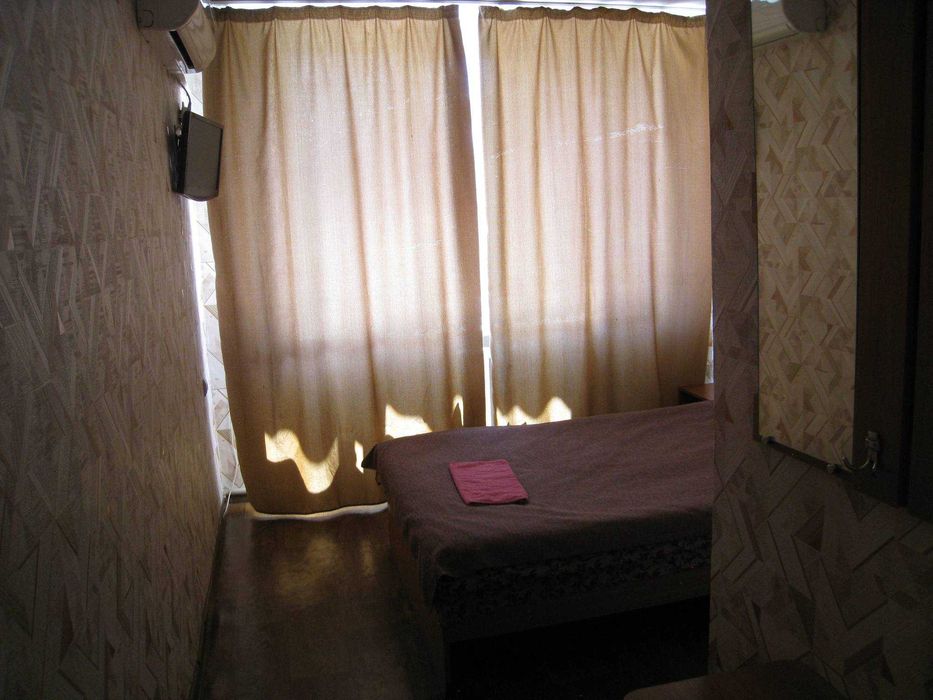 Кімната  Готель "Сміла"