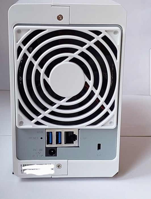 Сетевое хранилище Synology DS220j на2xHDD