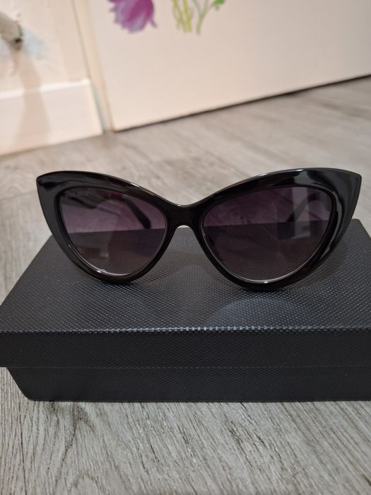 Miu miu okulary przeciwsłoneczne