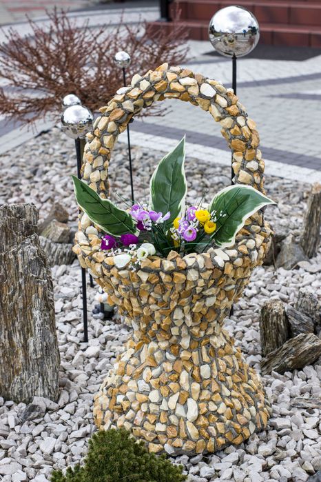 Donice  z betonu do ogrodu