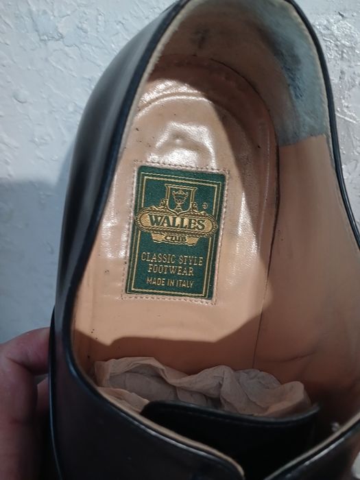 Продам італійські туфлі