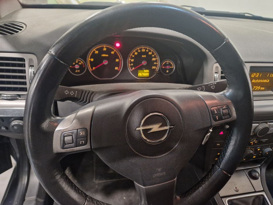 Opel Vectra C 1.9 cdti 150cv