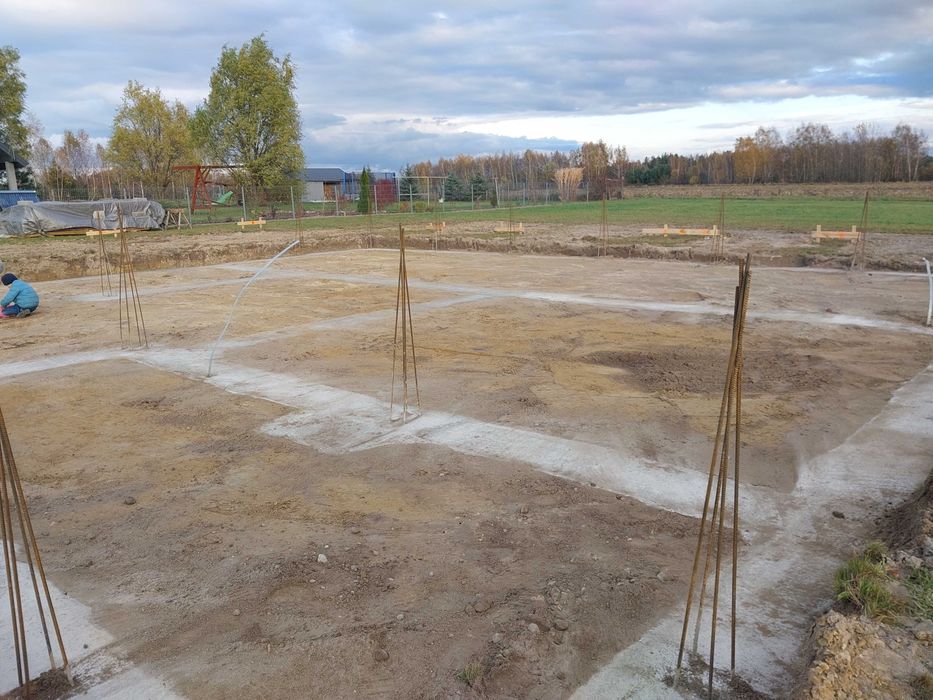 Usługi koparko ładowarką/ minikoparka/ wywrotki